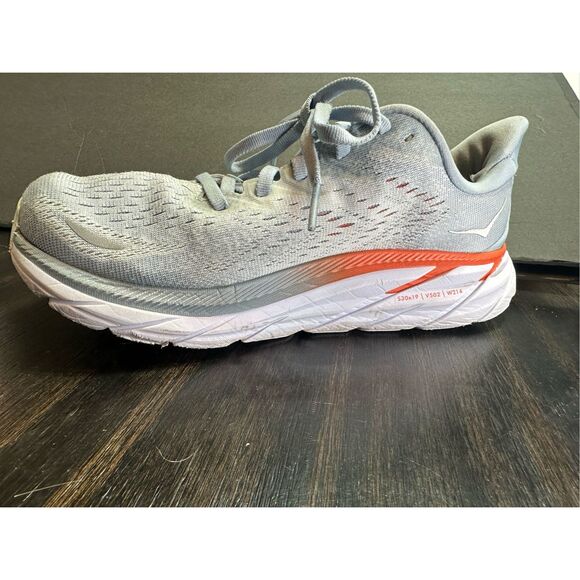 Hoka Clifton size 8W sneakers/ running shoes *flaw* - Picture 8 of 13